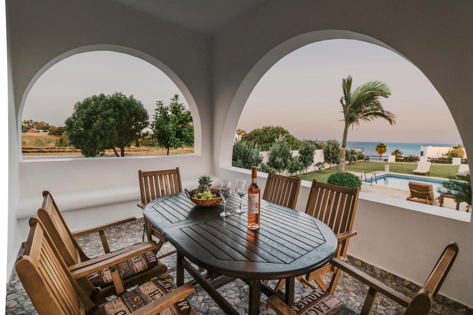 Villa Deep Blue Lakhania Extérieur photo