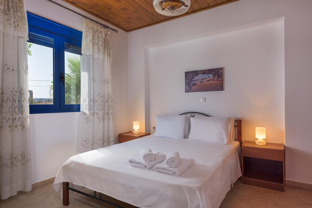 Villa Deep Blue Lakhania Extérieur photo