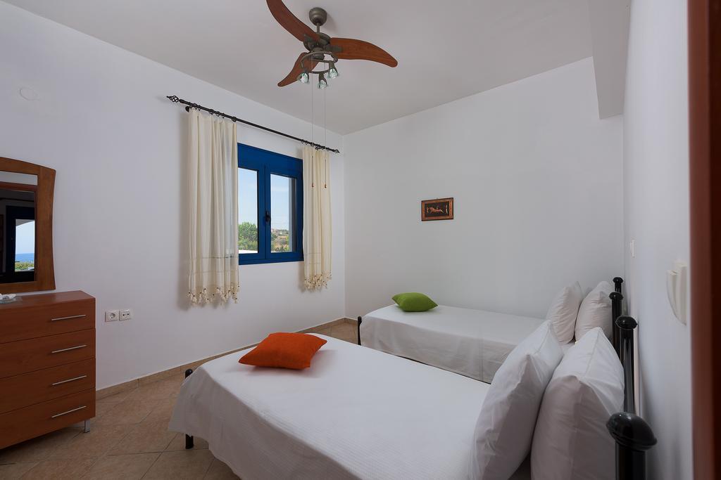 Villa Deep Blue Lakhania Extérieur photo